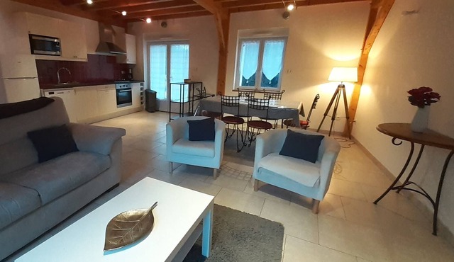 Charming 3 bedroom gite with SPA in the heart of Touraine