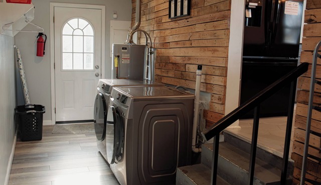 Charming 3-bedroom Home in Derby City