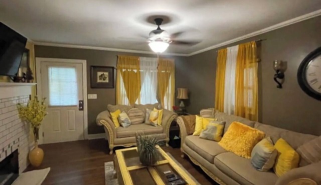 Charming 3-bedroom house with AC and WiFi in peaceful Rockingham