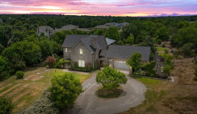 Charming 3-bedroom house with AC, WiFi in delightful Round Rock