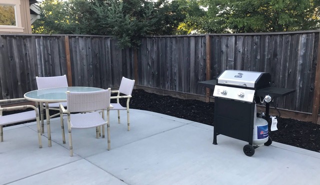 Charming 3-bedroom house with AC and WiFi in Santa Rosa