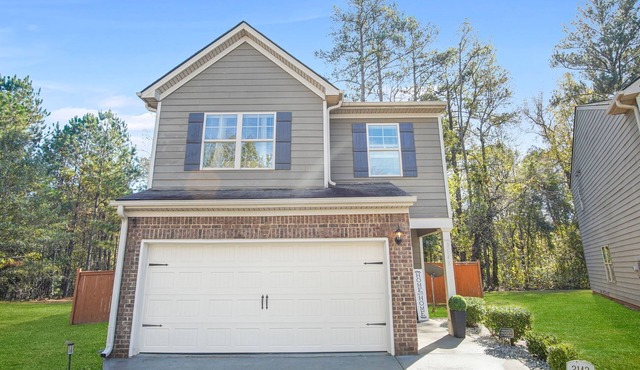 Charming 3-bedroom house in fabulous Stonecrest with AC, WiFi
