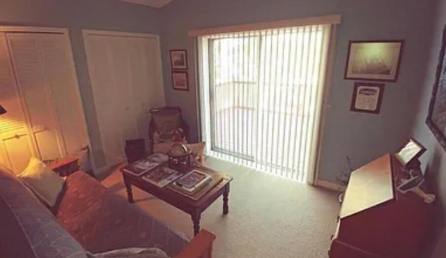 Charming 3-bedroom house with WiFi and AC in marvelous Vero Beach