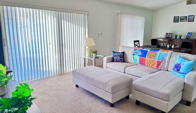 Charming 3-bedroom house in Kissimmee near theme parks