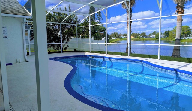 Charming 3-bedroom house with Lake view, in fantastic Kissimmee