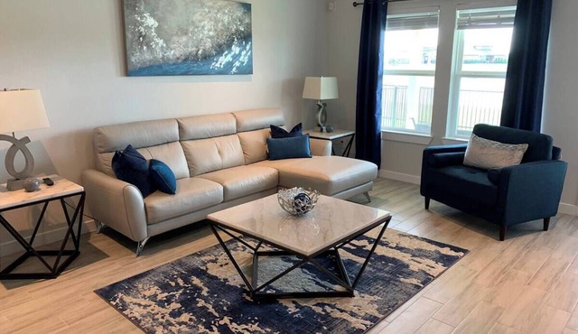 Charming 3-bedroom house in Texas City Lake view