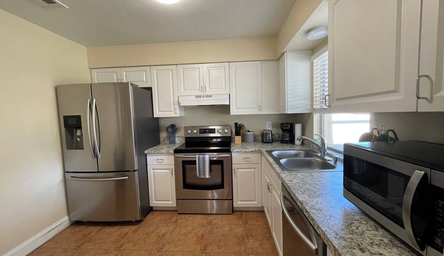 Charming 3-bedroom house in Historic Lexington - Sleeps 8