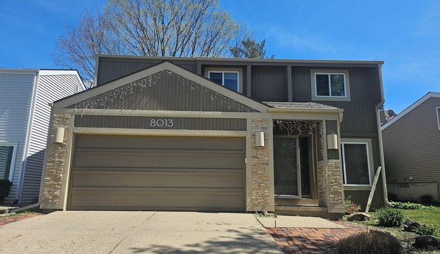 Charming 3-bedroom house in awesome Urbandale!