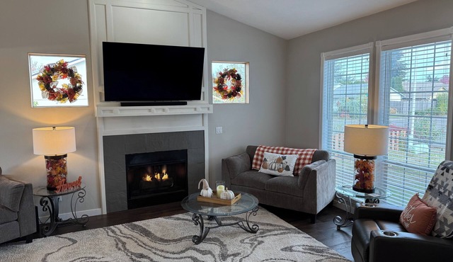 Charming 3-bedroom Home in Canby