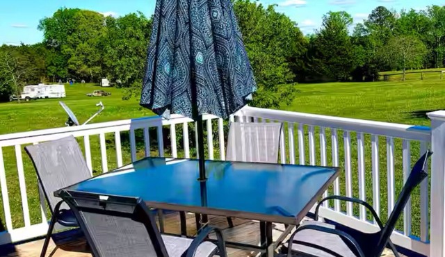 Charming 3 bedroom home to relax with the family or enjoying a quick get away