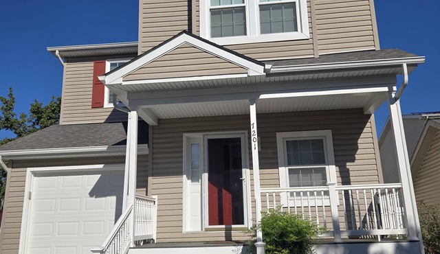 Charming 3-bedroom house with vaulted ceiling and basement in Elkridge