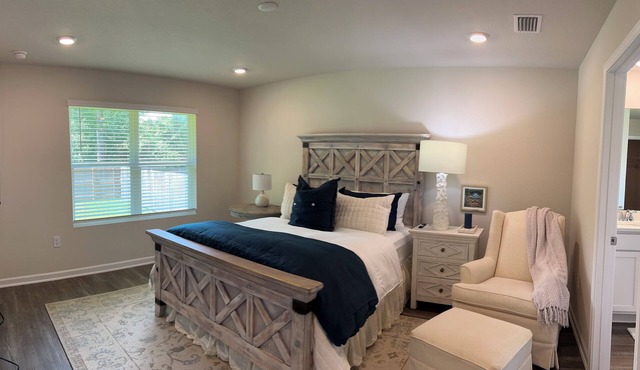Charming 3-bedroom house in fabulous Fairhope with WiFi, AC