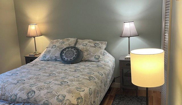 Charming 3-bedroom house with WiFi in Falmouth