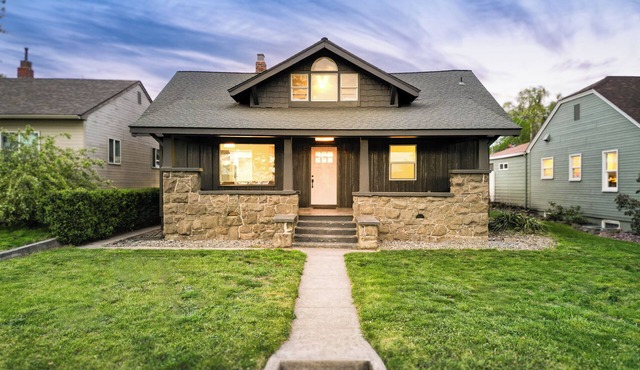 Charming 3-bedroom house in Lewiston with river views