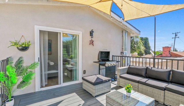 Charming 3-bedroom house in soothing Rosemead with WiFi, AC