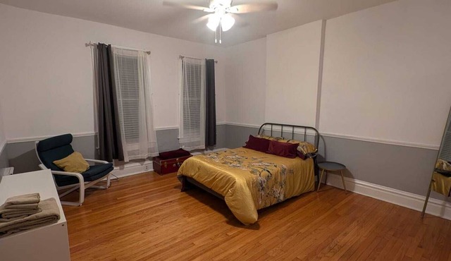 Charming 3-bedroom house with WiFi, AC in marvelous St. Louis