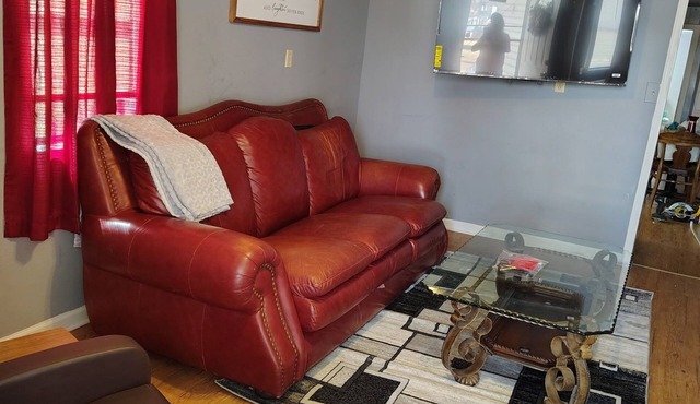 Charming 3-bedroom house Stinnett