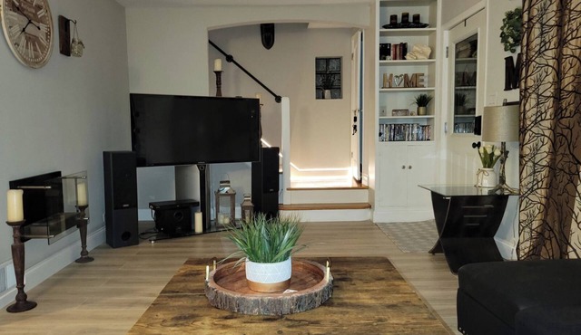 Charming 3-bedroom house in amazing Chicago