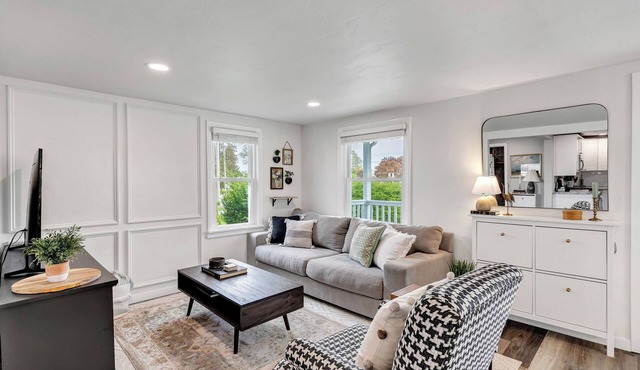 Charming 3-bedroom house near Green Bay Hotspots