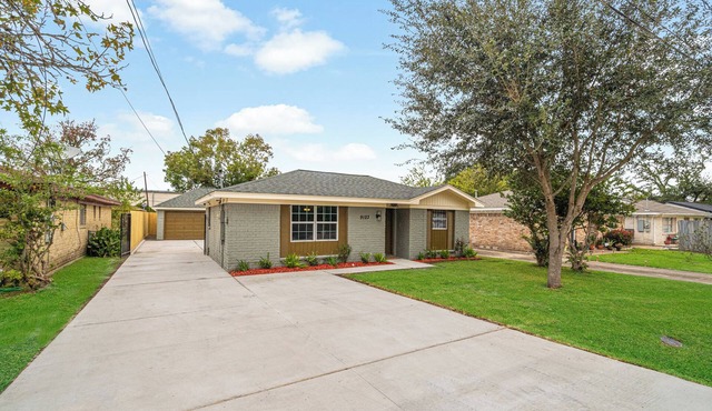Charming 3-bedroom house near Hobby Airport