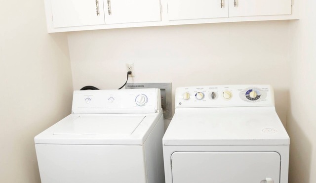 Charming 3-bedroom house in wonderful Jackson with AC, fitness room, WiFi