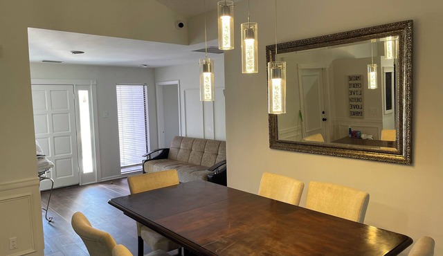 Charming 3-bedroom house with AC and WiFi in fabulous Jupiter, close to beaches