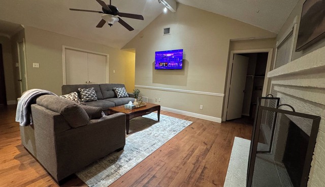 Charming 3 Bedroom House In Rowlett Near Lake