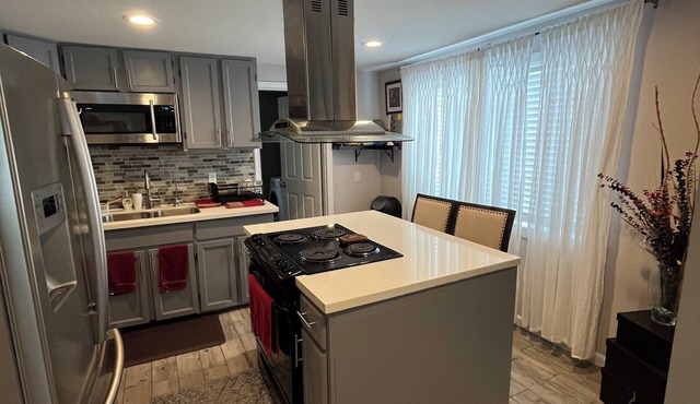 Charming 3-bedroom house in lovely Seattle with Wifi