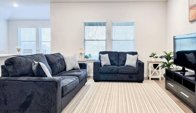Charming 3-bedroom house with AC and WiFi in pleasant Sherman