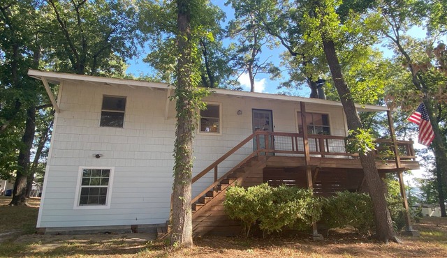 Charming 3-bedroom house with WiFi, AC in tranquil Trinity