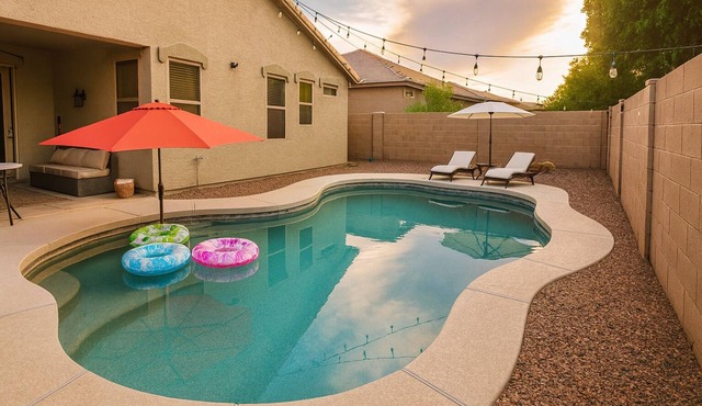 Charming 3-bedroom house with AC in adorable Waddell