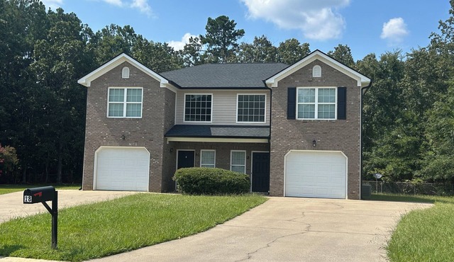 Charming 3-bedroom house in marvelous Rome near Tennis Courts