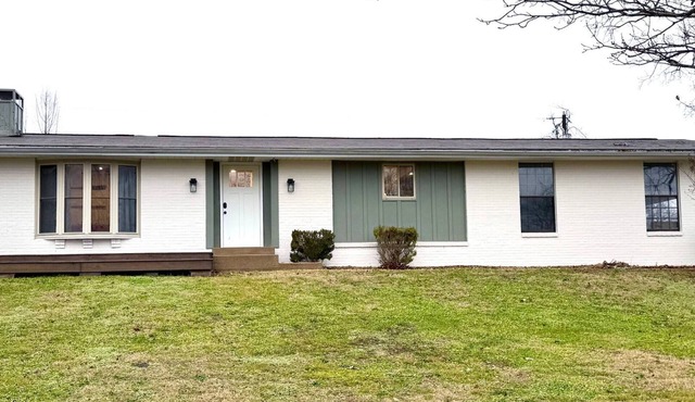 Charming 3-bedroom house with AC, WiFi in tranquil Cotter