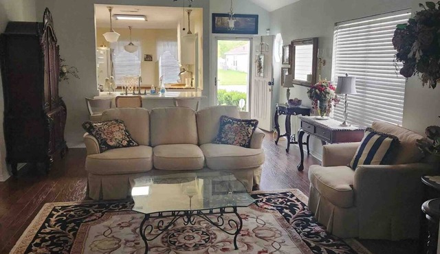 Charming 3-bedroom house in enjoyable Daphne Alabama