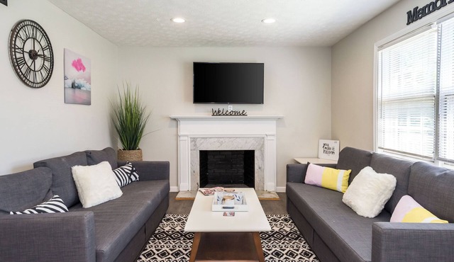 Charming 3-bedroom house in delightful Dayton with AC, WiFi