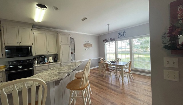 Charming 3-bedroom house newly remodeled in Dothan Alabama.