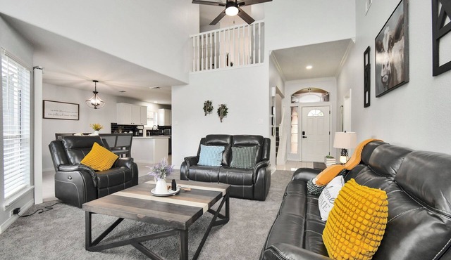 Charming 3-bedroom house 5 minutes away of IAH airport