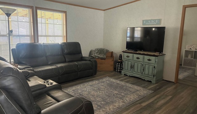 Charming 3-bedroom house in Saxton with golf cart
