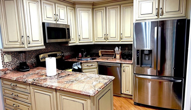 Charming 3-bedroom house in Union with AC and WiFi.n