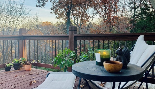 Charming 3-bedroom lake cottage in Cedar Hill