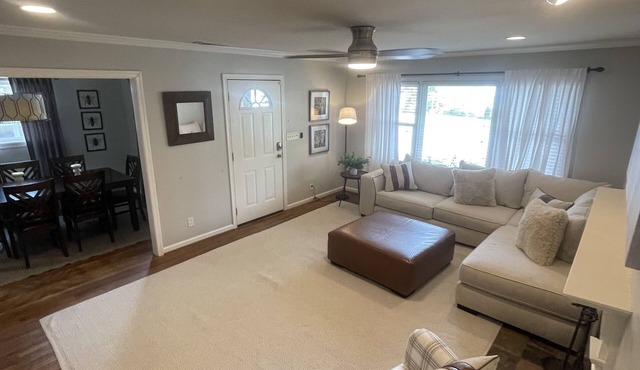 Charming 3 Bedroom - minutes to Samford or UAB