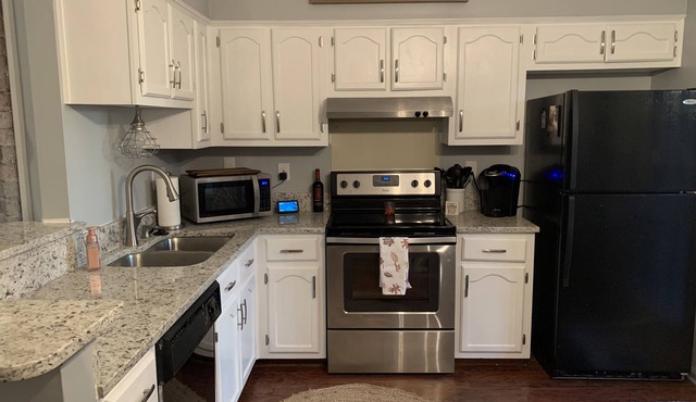 Charming 3 bedroom Memphis Suburbs