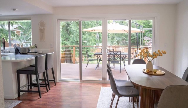 Charming 3-bedroom retreat house in North Bend