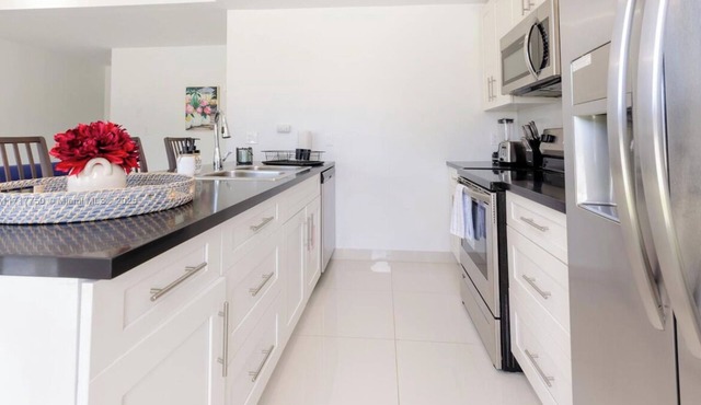 Charming 3-bedroom townhome between Miami and The Keys!