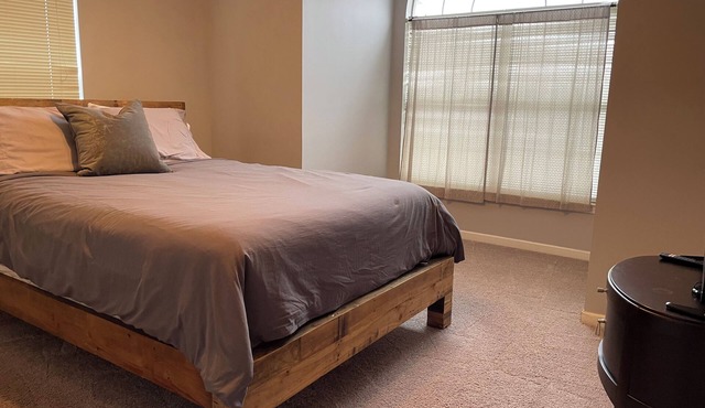 Charming 3-bedroom townhome with WiFi and AC near downtown Atlanta