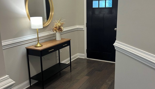 Charming 3-bedroom townhouse in Cary/Raleigh.