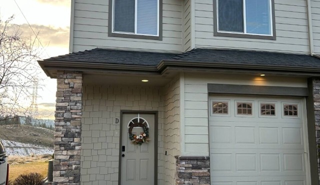 Charming 3-bedroom Townhouse in North Spokane