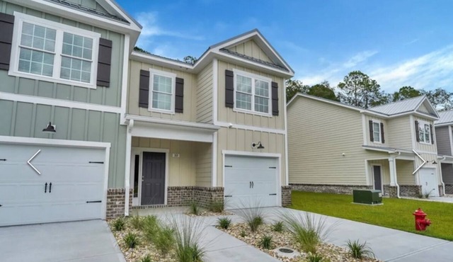 Charming 3-bedroom townhome with AC, WiFi in fabulous Rincon.