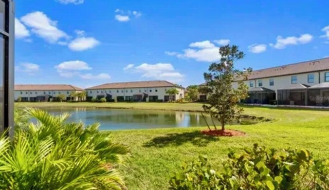 Charming 3-bedroom townhome in Venice