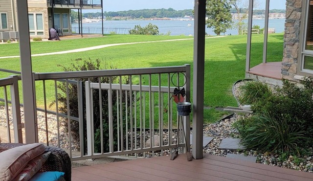 Charming 3-bedroom condo in terrific Arnolds Park